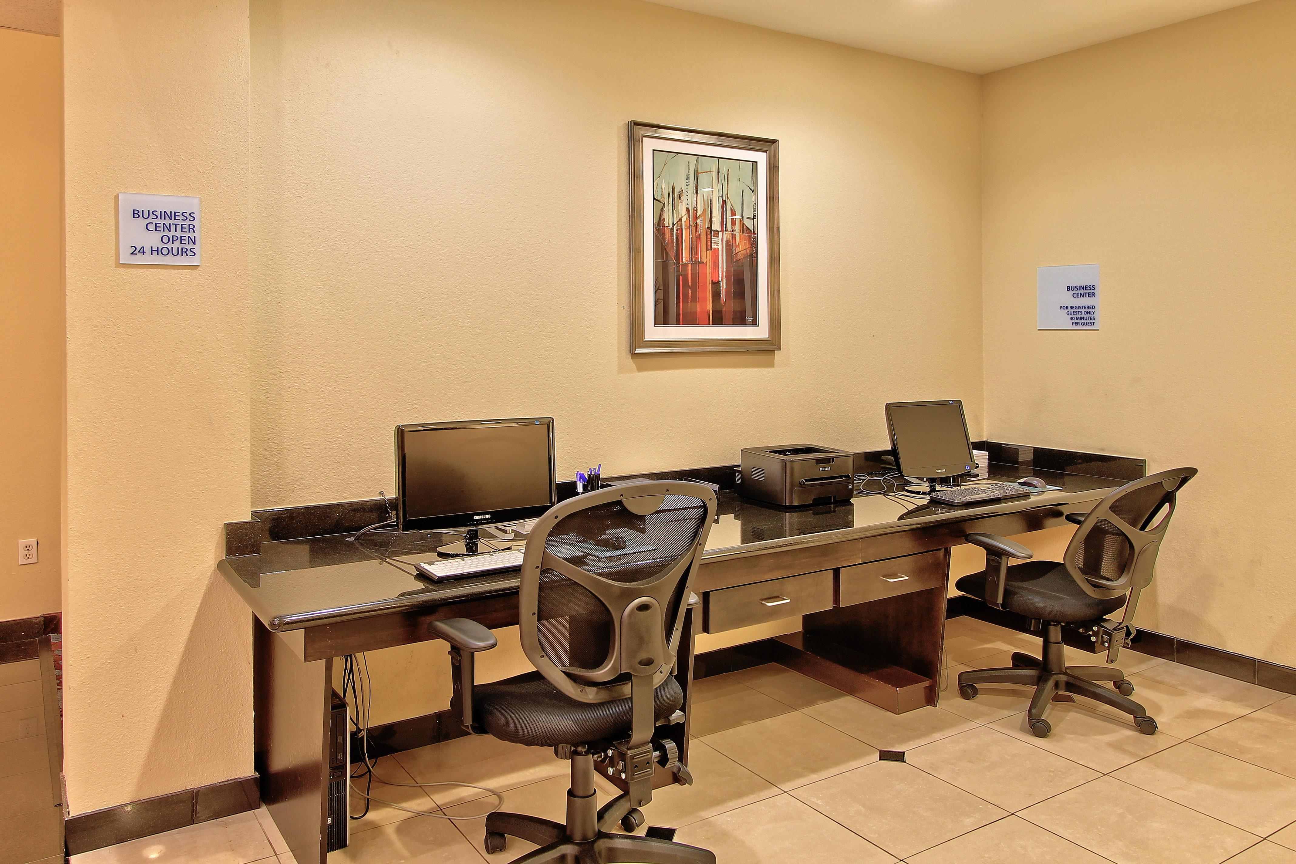 Holiday Inn Express Hotel & Suites Houston-Downtown Convention Center By Ihg Exterior photo