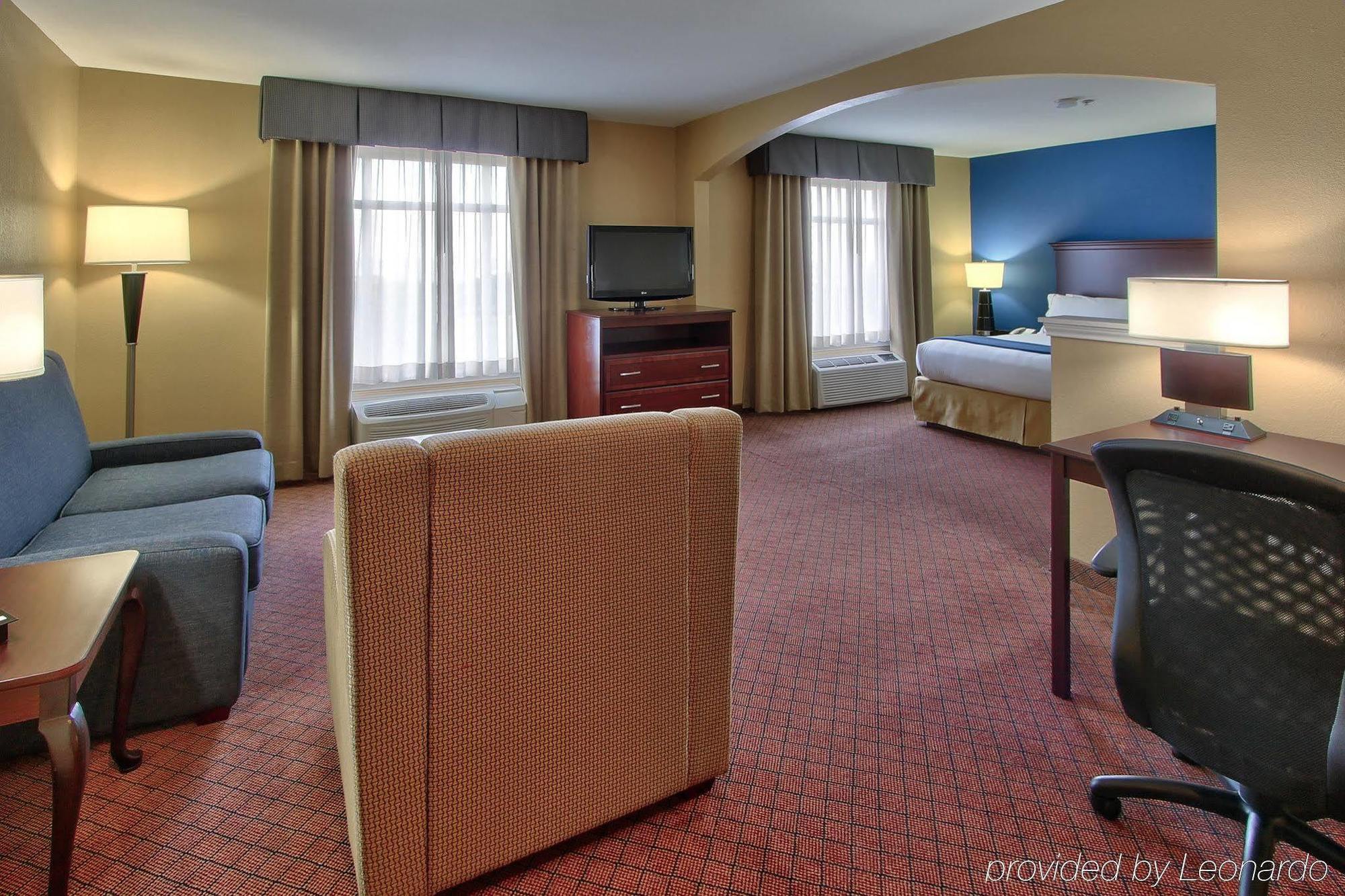 Holiday Inn Express Hotel & Suites Houston-Downtown Convention Center By Ihg Exterior photo