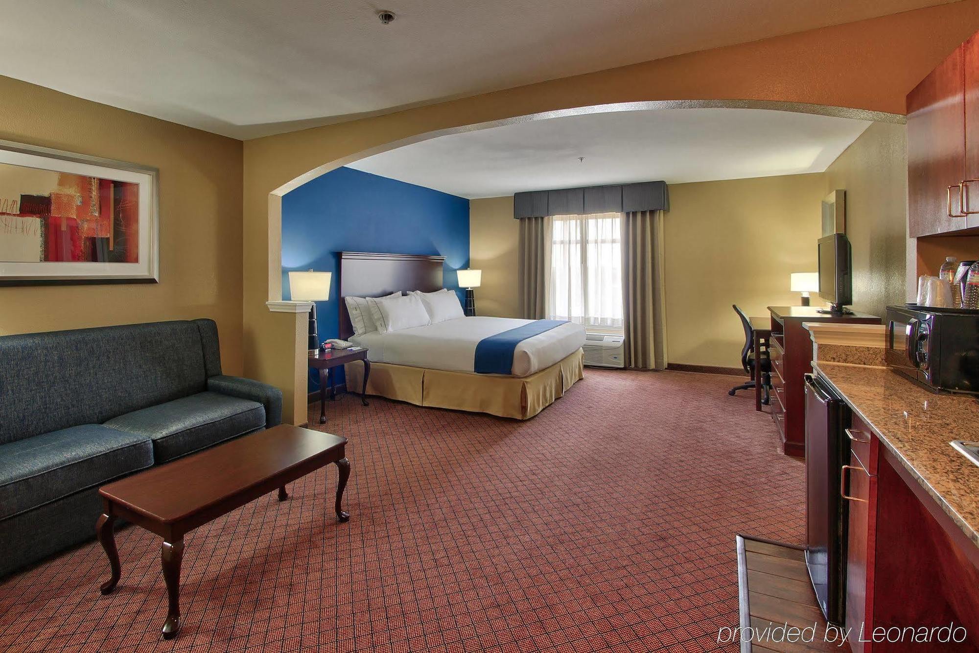 Holiday Inn Express Hotel & Suites Houston-Downtown Convention Center By Ihg Exterior photo