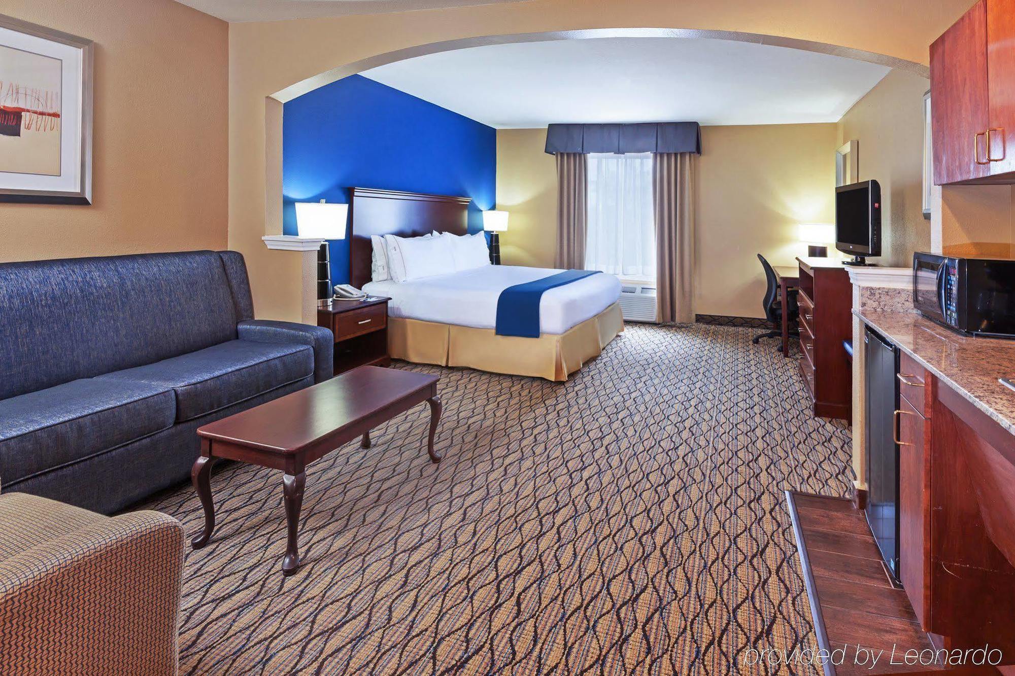 Holiday Inn Express Hotel & Suites Houston-Downtown Convention Center By Ihg Exterior photo